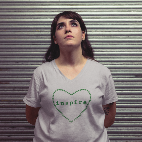 inspire Shamrock Heart Outline Women’s recycled v-neck t-shirt